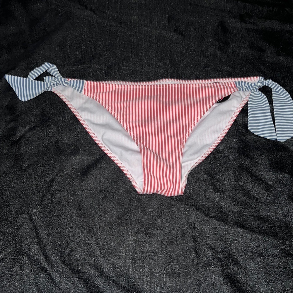 NWT bikini bottoms 👙